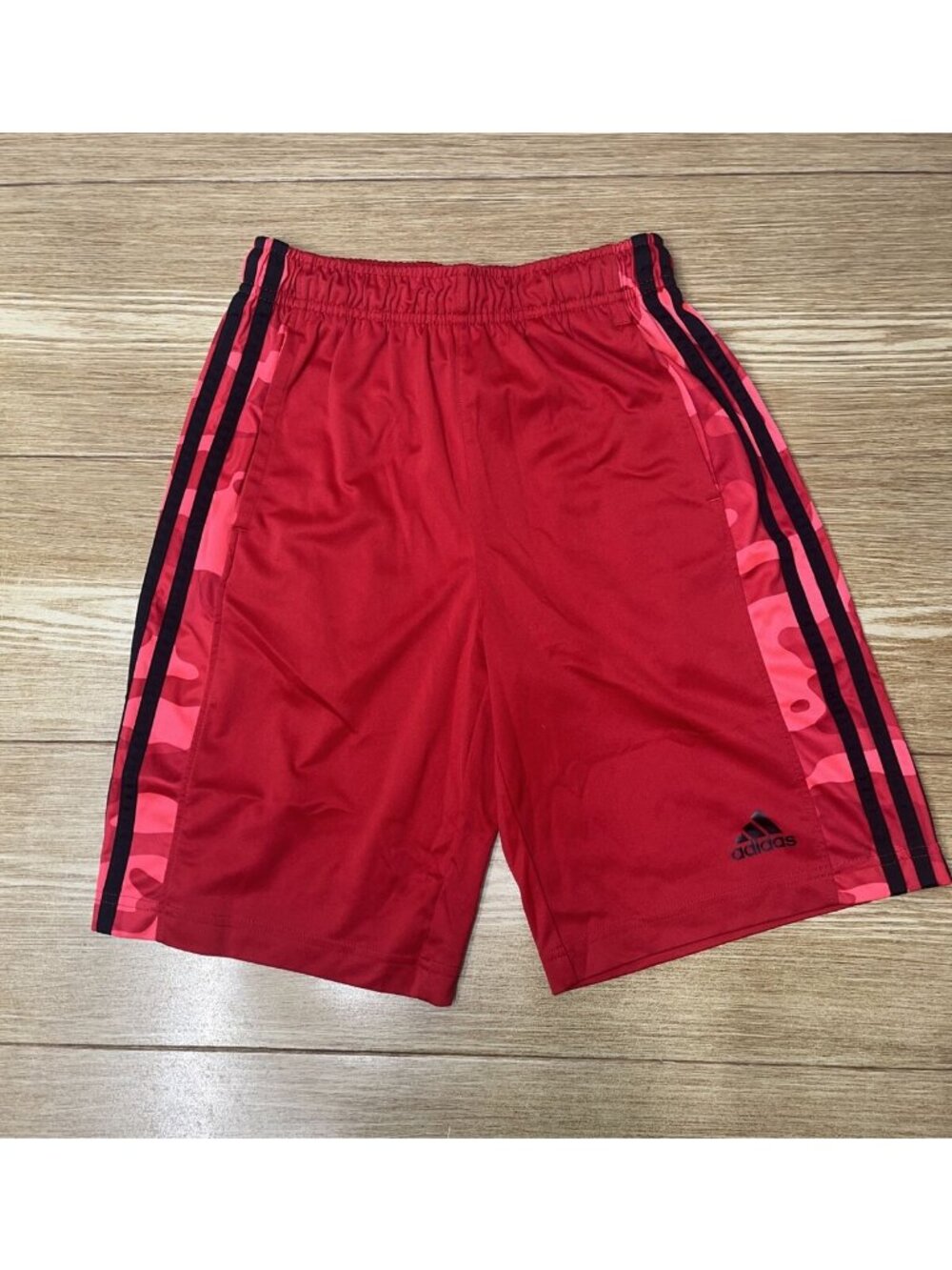 Adidas Climalite Shorts Boys Size M 10/12 Red Striped Camo Drawstring Bottoms